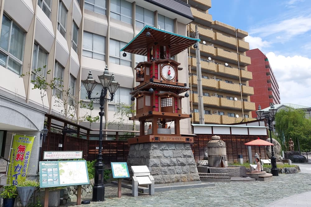Haikara-dori & the Botchan Karakuri Clock — Dogo Onsen